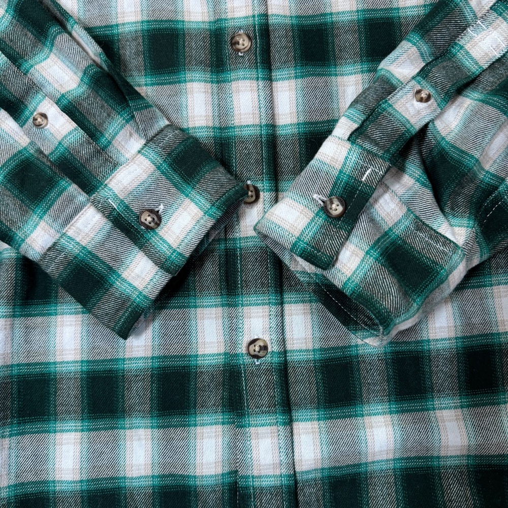 Fair Harbor Green Plaid Men's Shirt Sz M - Picture 4 of 5